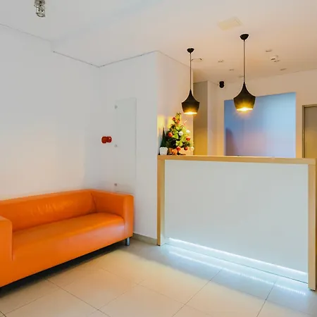 Hala - Na Wylacznosc Tuz Przy Dworcu Hostel Gdyně