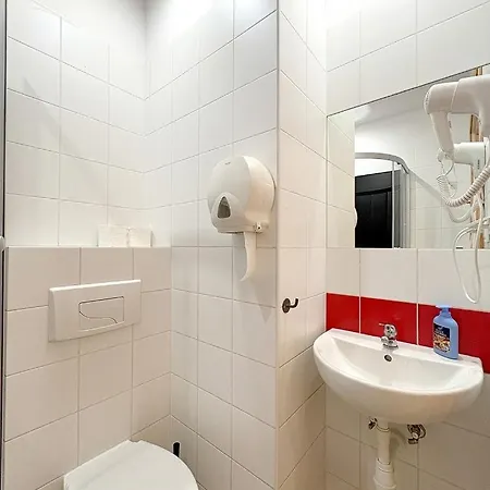 Hala Hostel - Prywatne Pokoje Gdynia Obok Dworca Glownego