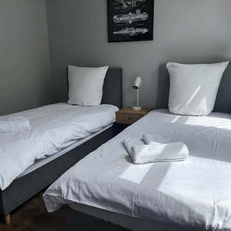 Albergue Hala - Na Wylacznosc Tuz Przy Dworcu Gdynia