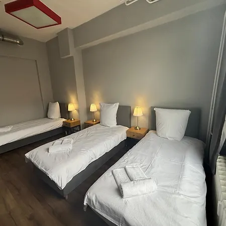 Albergue Hala - Na Wylacznosc Tuz Przy Dworcu Gdynia
