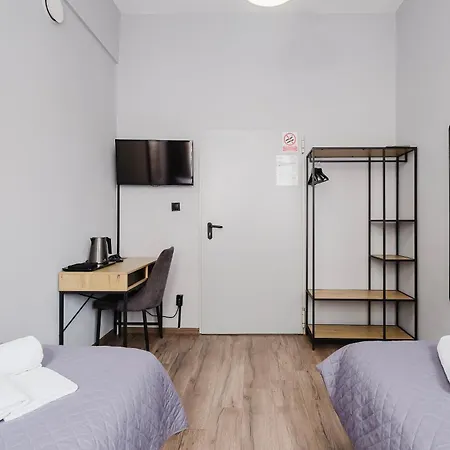 Hostel Hala - Na Wyłączność Tuż Przy Dworcu Gdynia