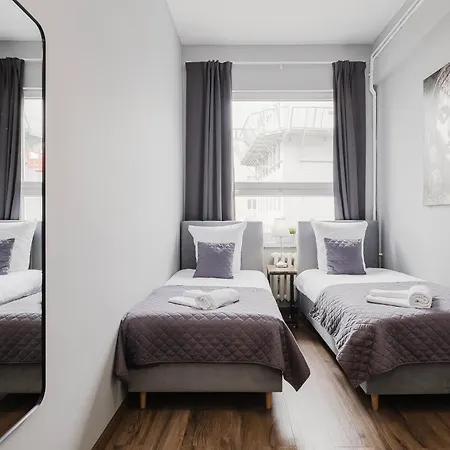 Hala Hostel - Prywatne Pokoje Gdynia Obok Dworca Glownego *