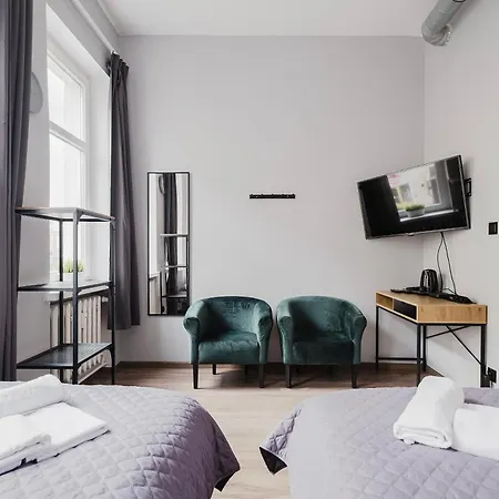 Hala - Na Wylacznosc Tuz Przy Dworcu Hostel
