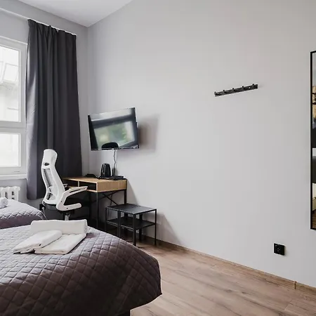 Hala Hostel - Prywatne Pokoje Gdynia Obok Dworca Glownego