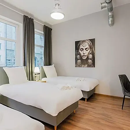Hostel Hala - Na Wylacznosc Tuz Przy Dworcu Gdyně