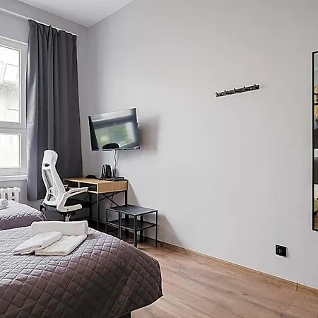Hala - Na Wylacznosc Tuz Przy Dworcu Hostel Gdyně
