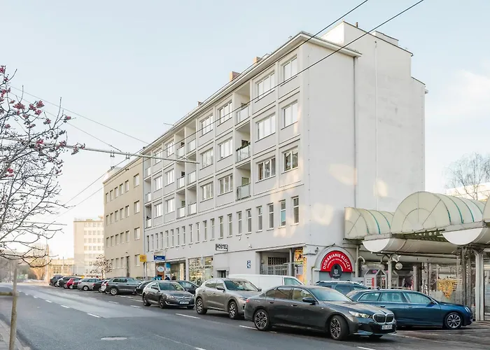 Hala - Na Wylacznosc Tuz Przy Dworcu * Гдыня