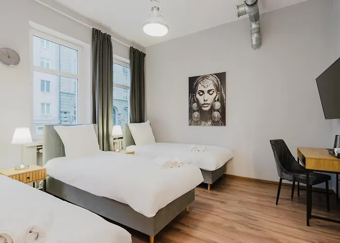 Hala - Na Wylacznosc Tuz Przy Dworcu Хостел