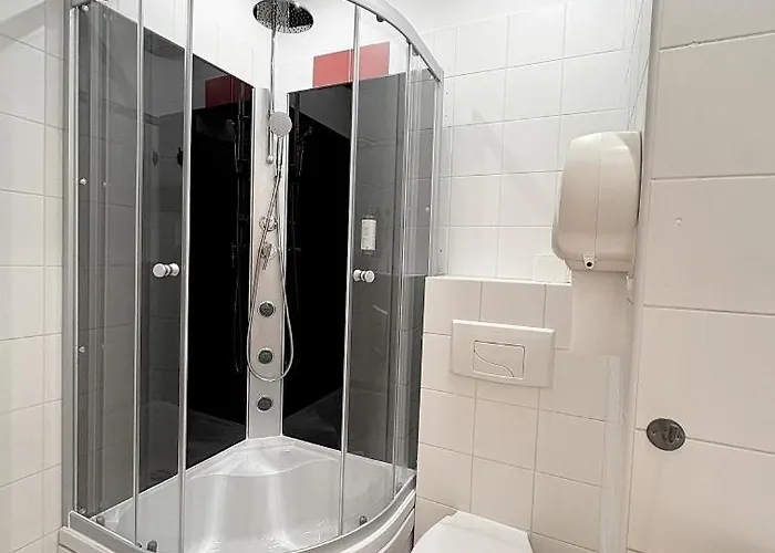 Hala - Na Wylacznosc Tuz Przy Dworcu Hostel Gdynia