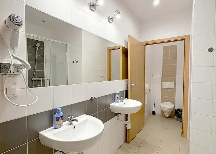 Hala - Na Wylacznosc Tuz Przy Dworcu Гдыня