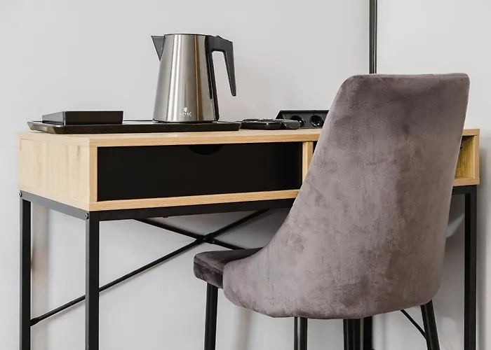 Hala - Na Wylacznosc Tuz Przy Dworcu Хостел Гдыня