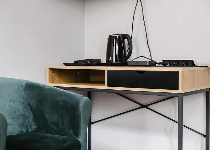 Хостел Hala - Na Wylacznosc Tuz Przy Dworcu